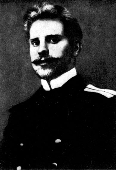 Георгий Яковлевич Седов. Родился 3 мая 1877 года, погиб на пути к полюсу 5 марта 1914 года. Фотография сделана 16 декабря 1909 года в Петербурге