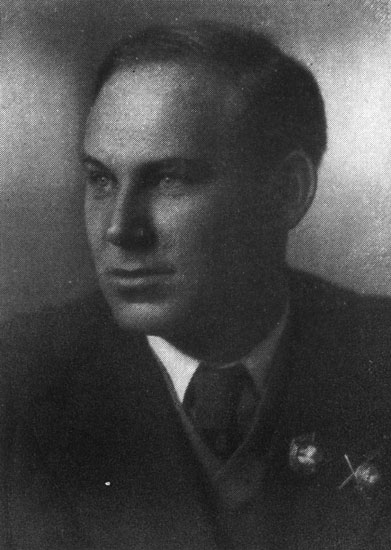 Павел Георгиевич Головин - первый советский летчик, покоривший полюс.